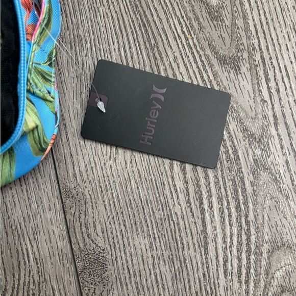 Hurley Blue Floral Bag with Pink and Green Accents perfect travel bag - Picture 5 of 6